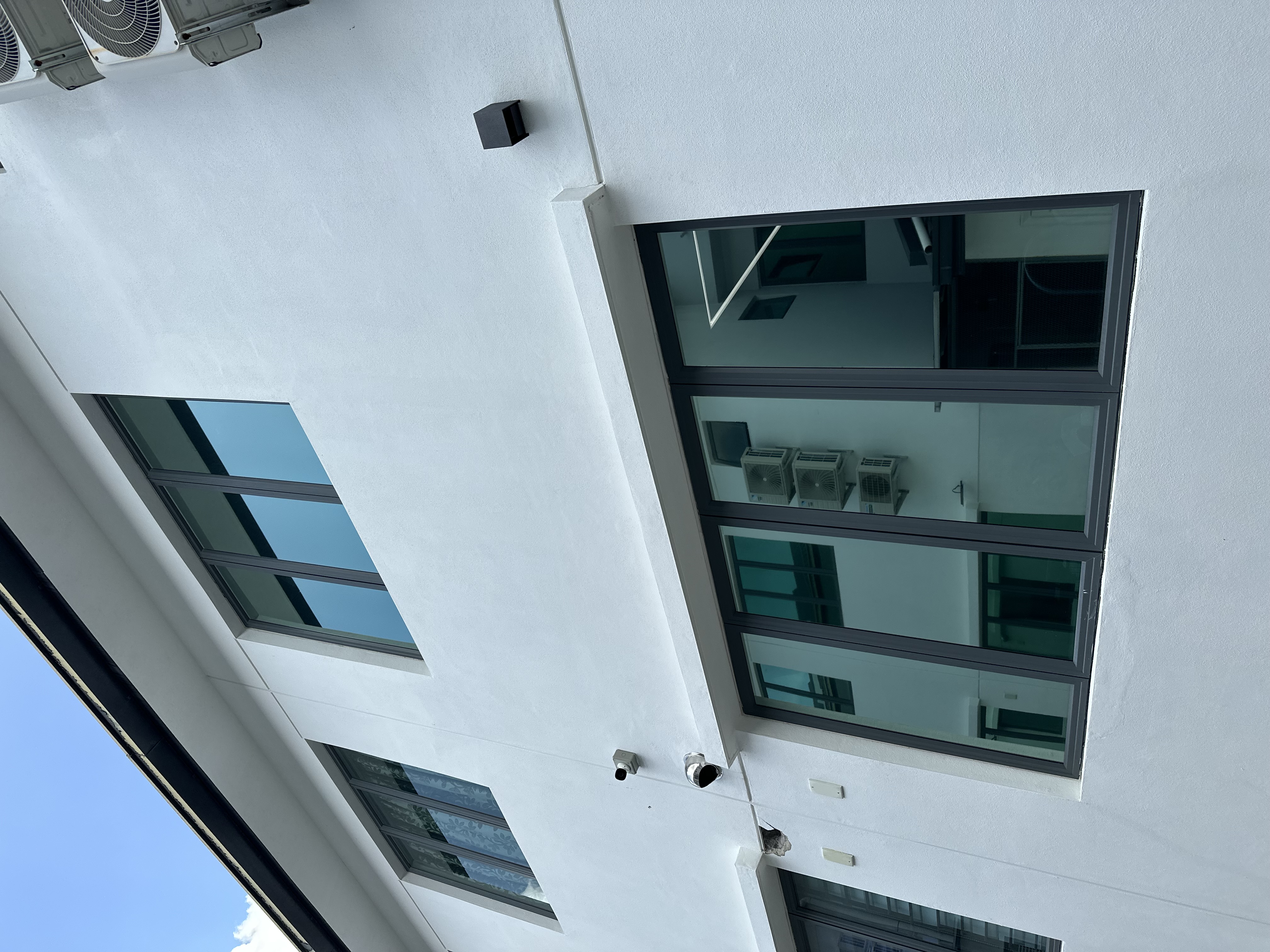 WINDOW INSULATION FILM & HEAT REJECTION